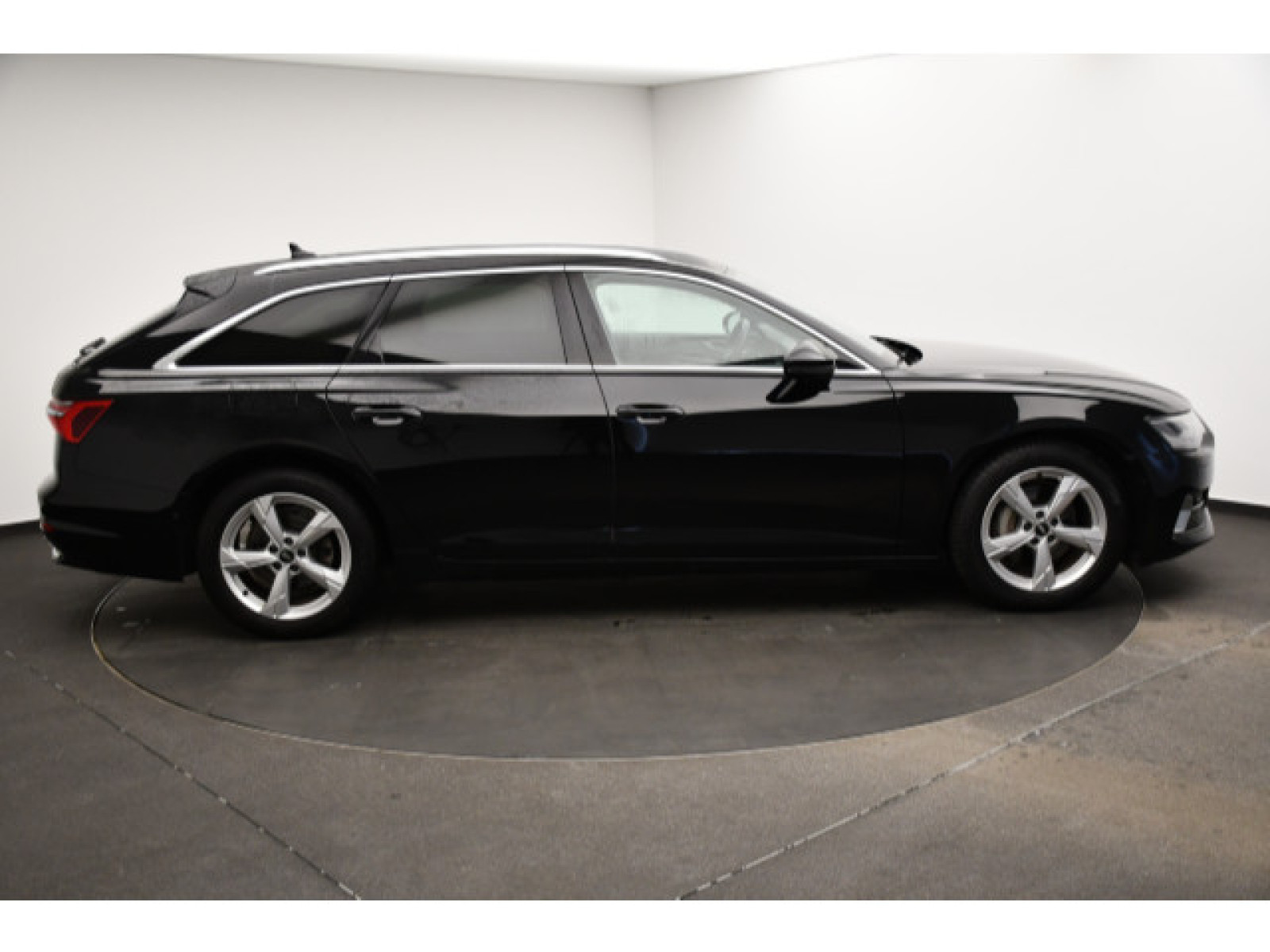 Audi - A6 Avant_18