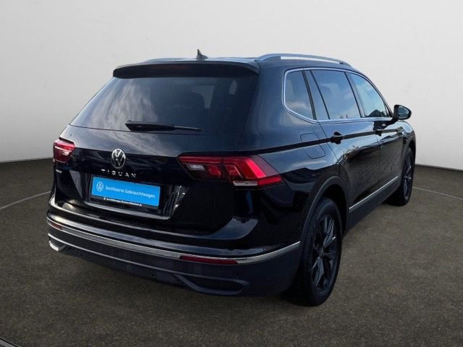 diagonalansicht-hinten-aussen