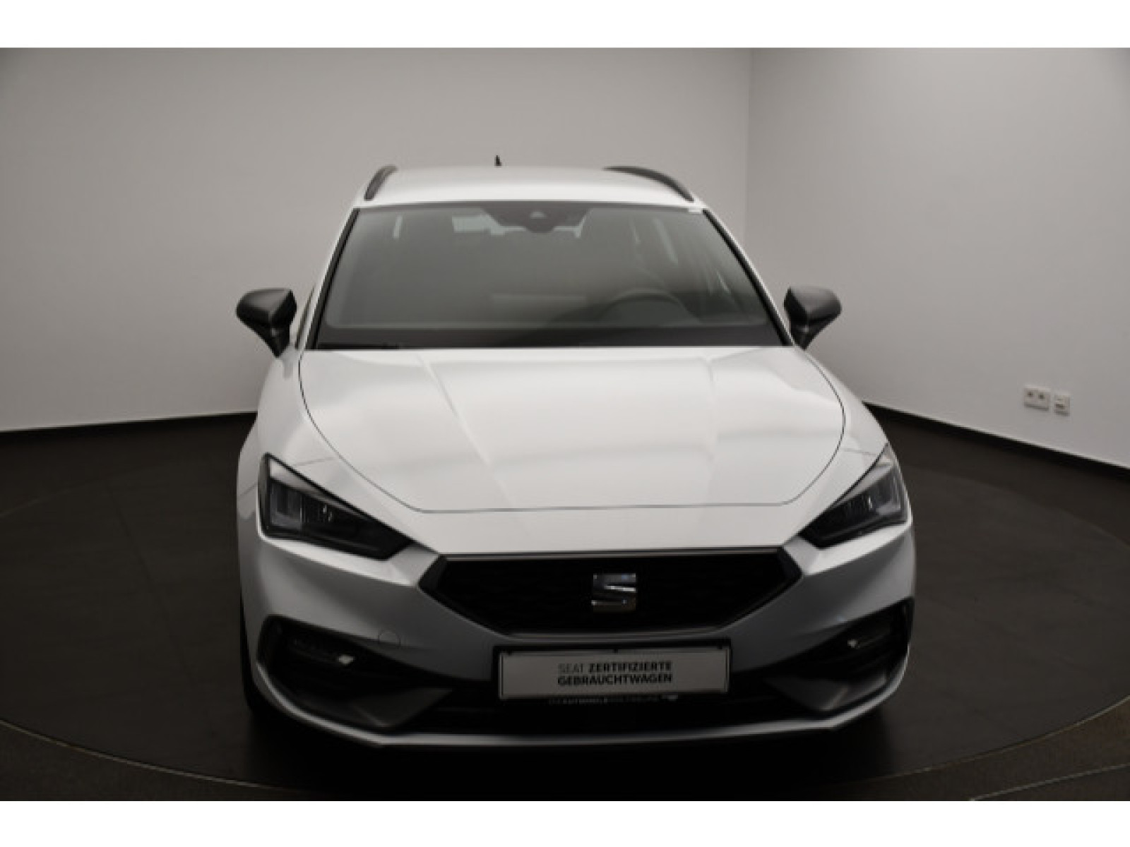 Seat - Leon_17