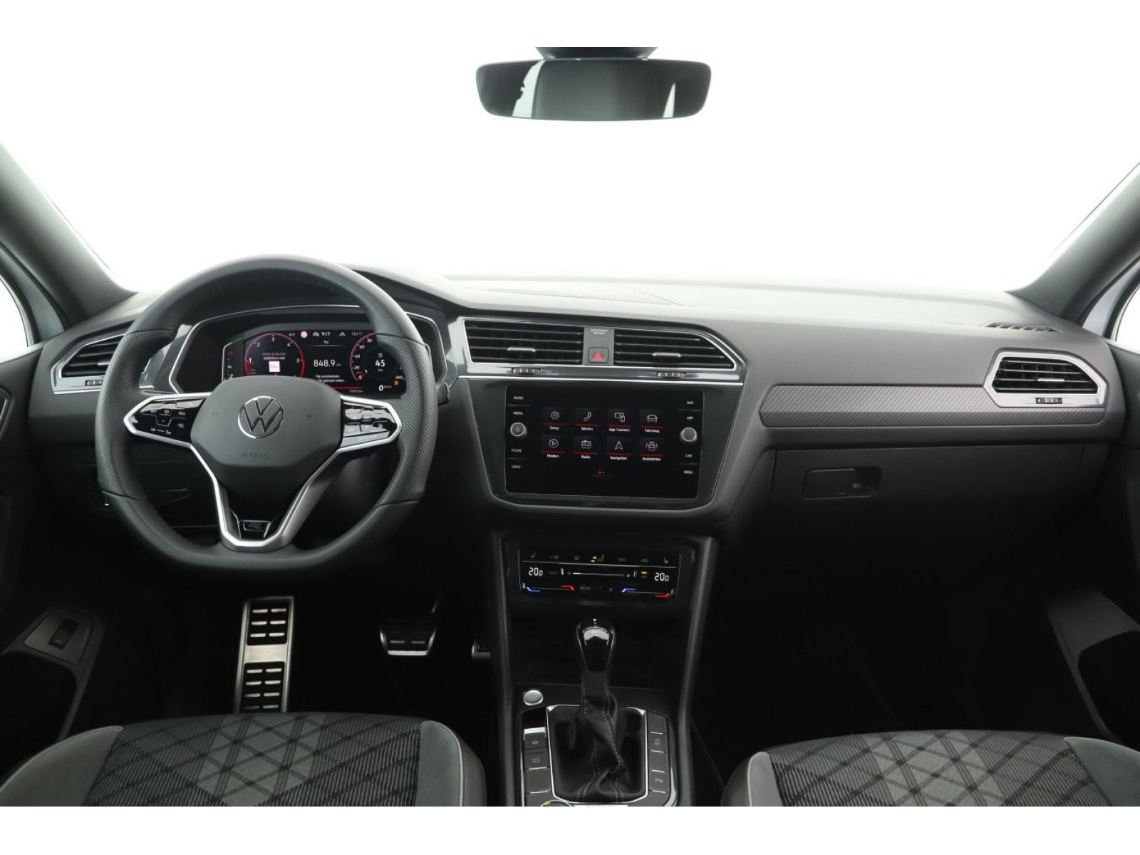 Volkswagen - Tiguan Allspace_8