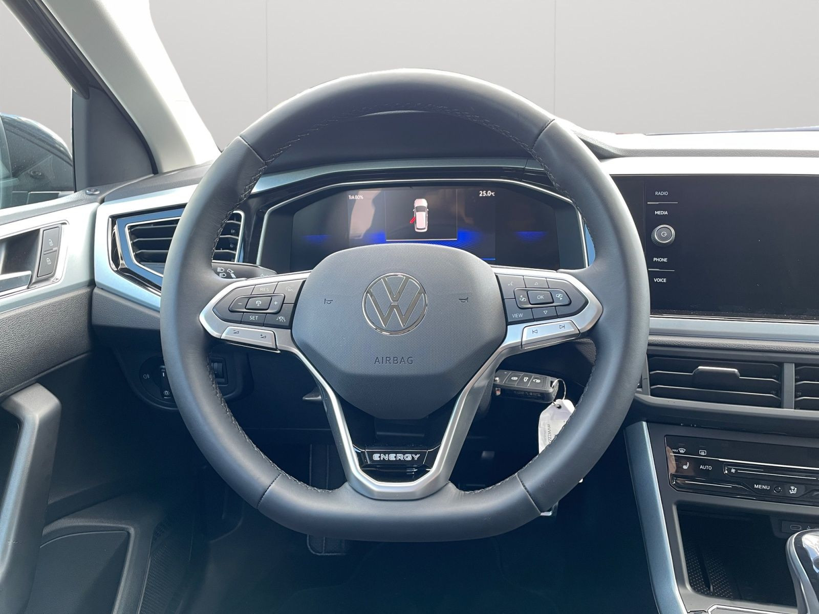 Volkswagen - Polo_13