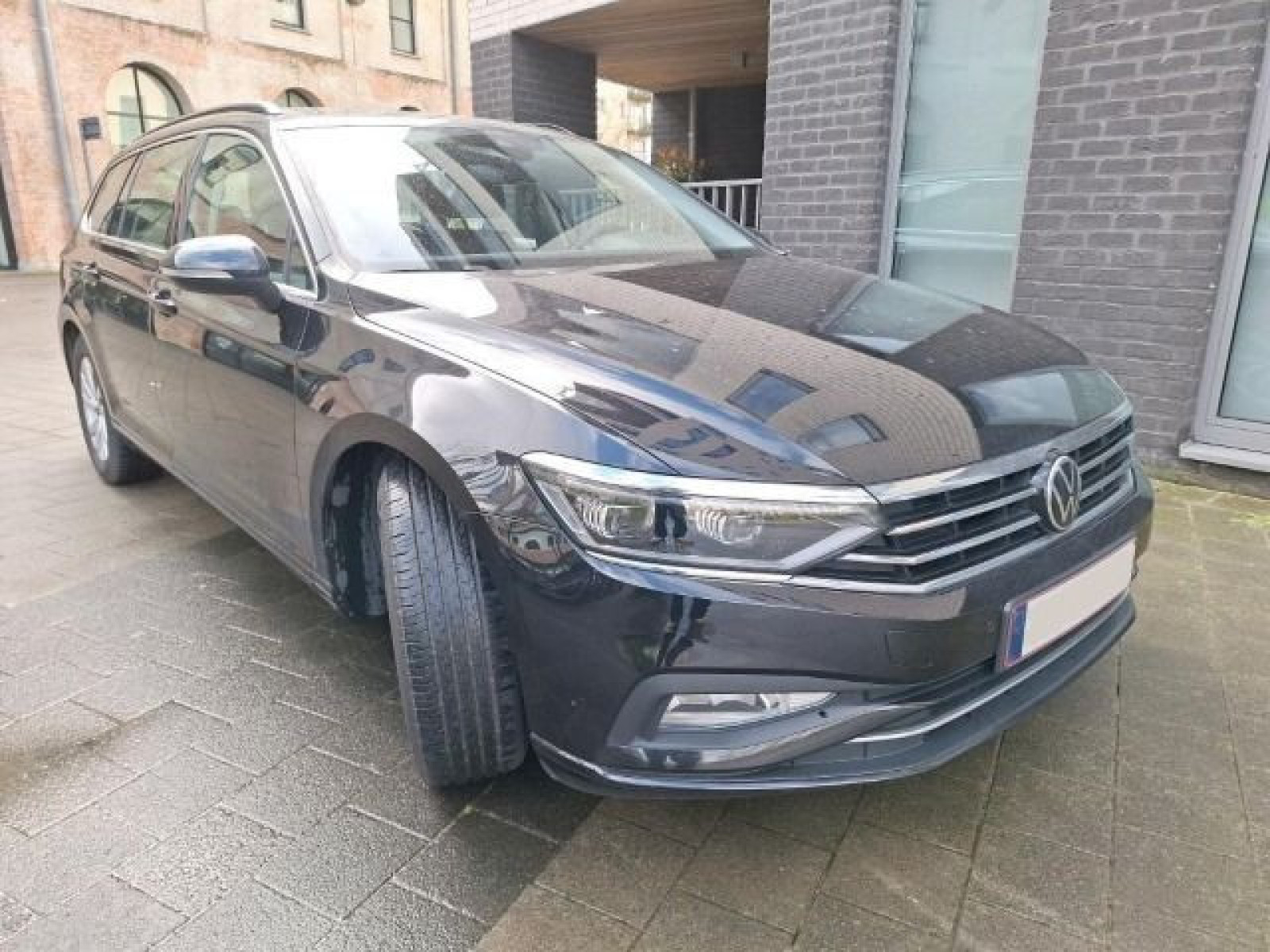 diagonal-frontansicht-aussen