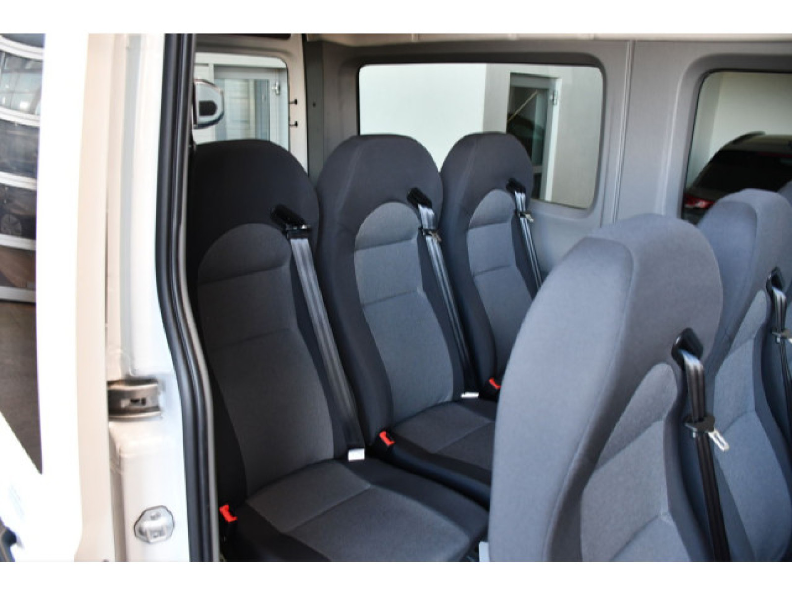 Volkswagen - Crafter_11
