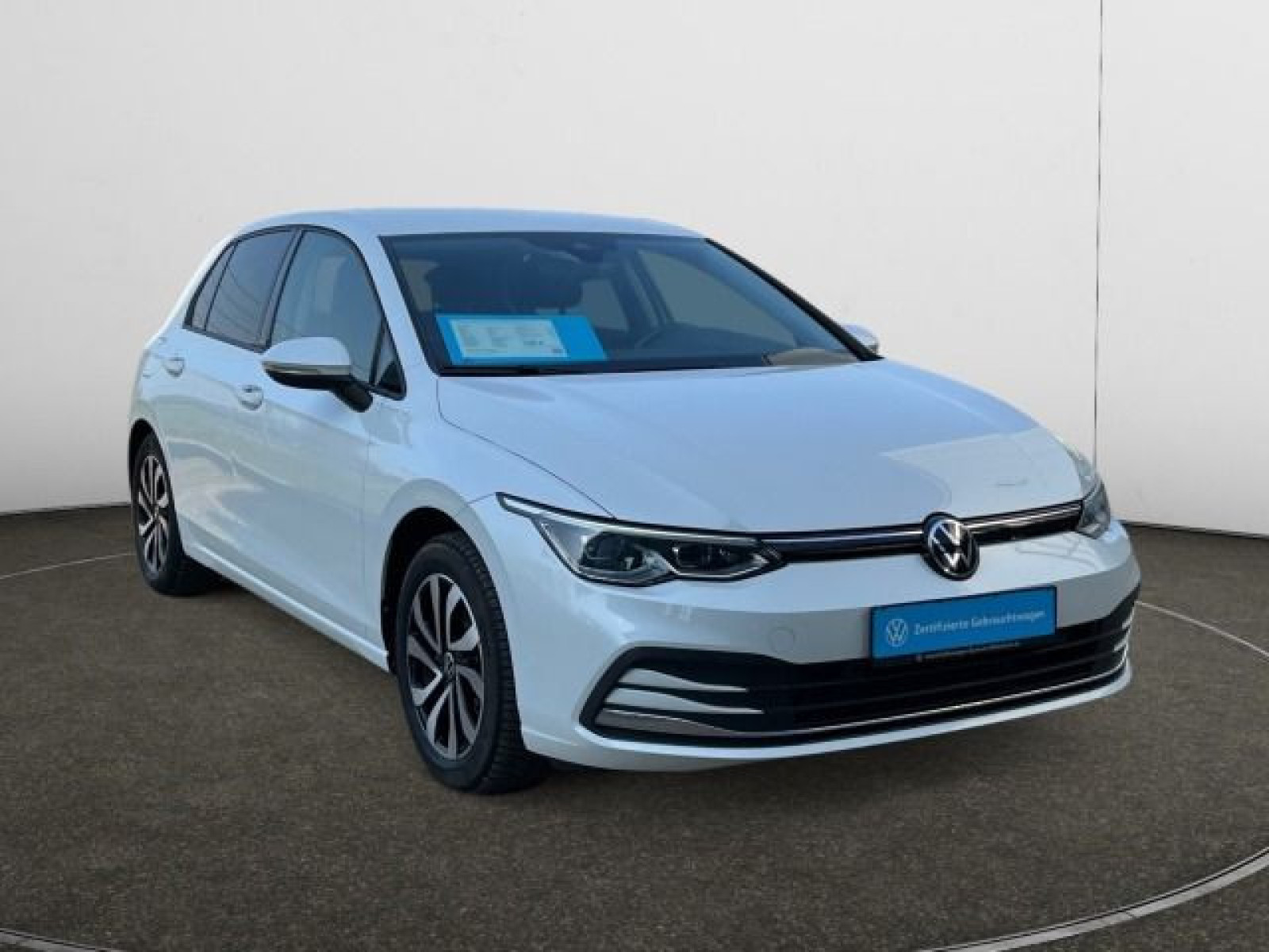 diagonal-frontansicht-aussen