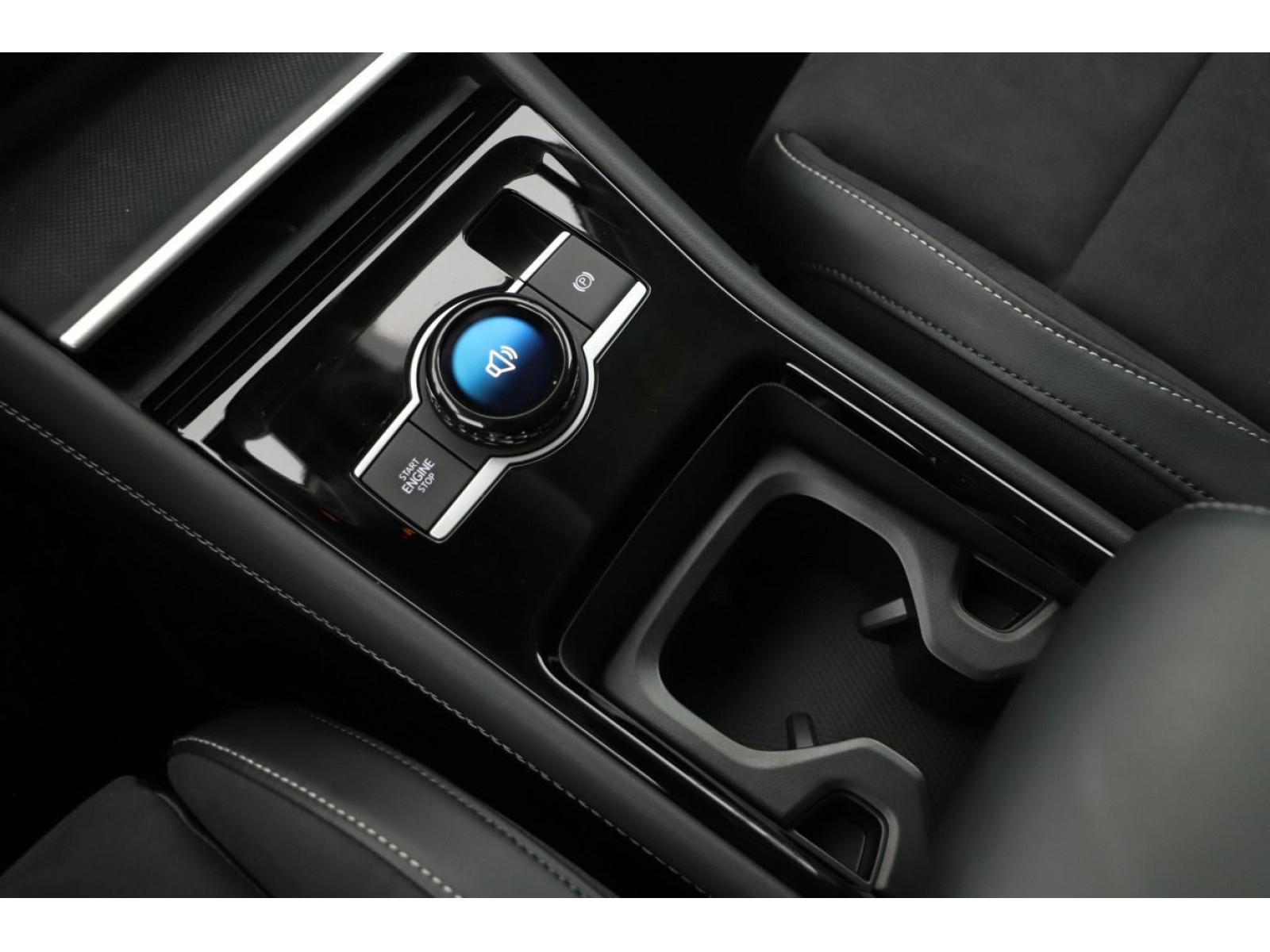Volkswagen - Tayron_10
