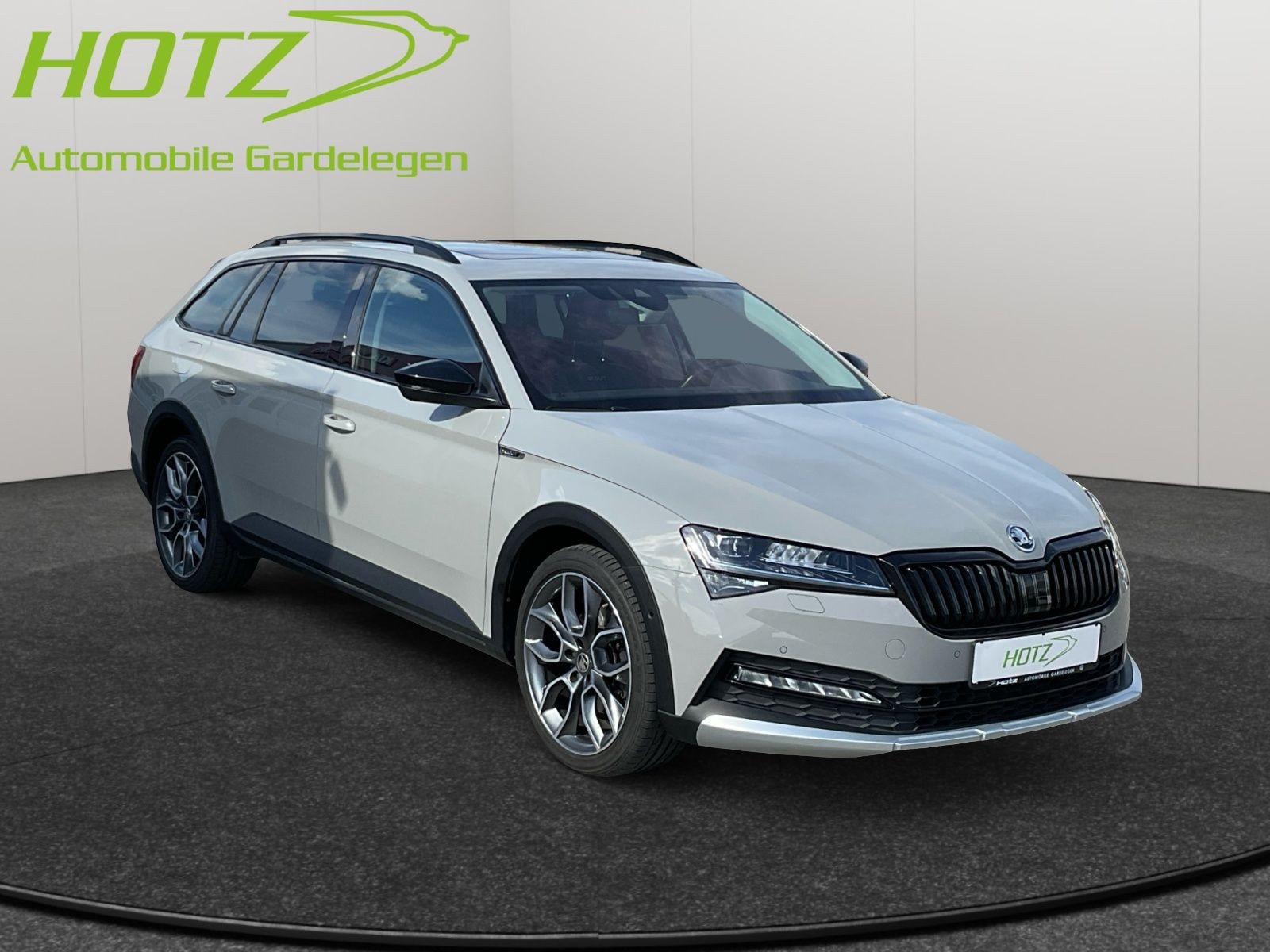 diagonal-frontansicht-aussen