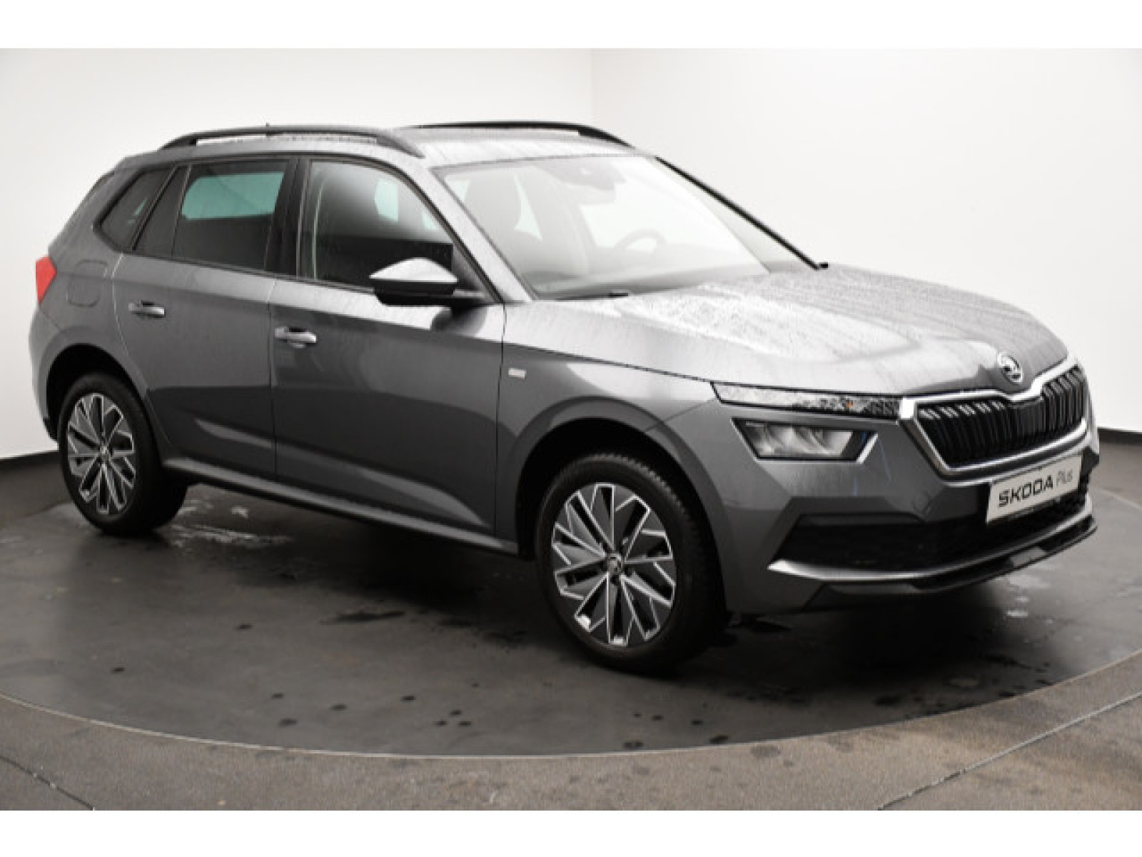 diagonal-frontansicht-aussen