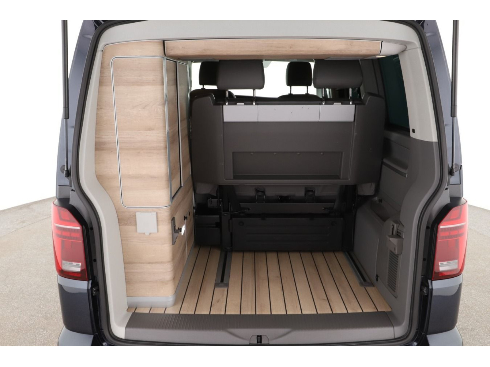 Volkswagen - T6.1 California_17