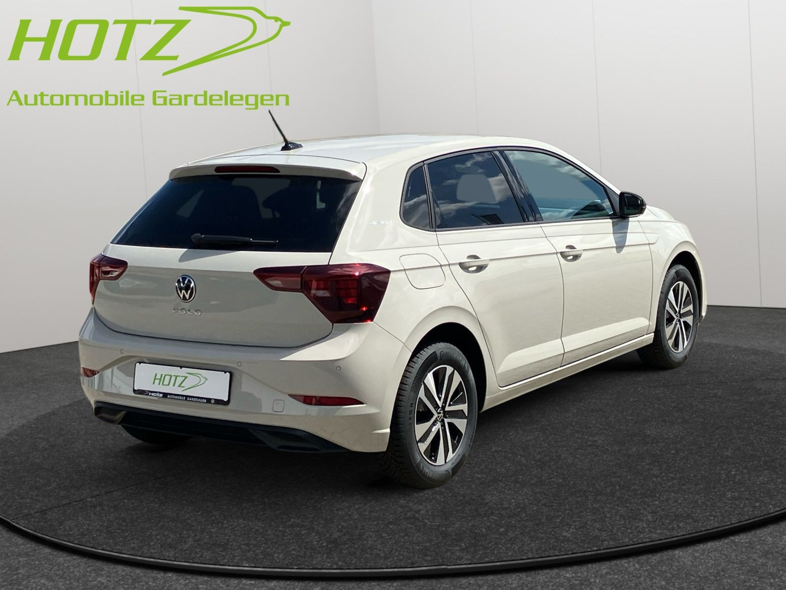 Volkswagen - Polo_6