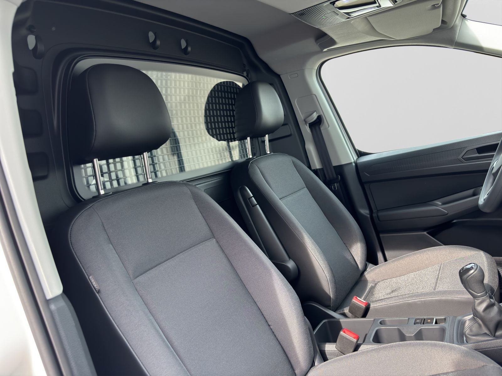 Volkswagen - Caddy Maxi_22