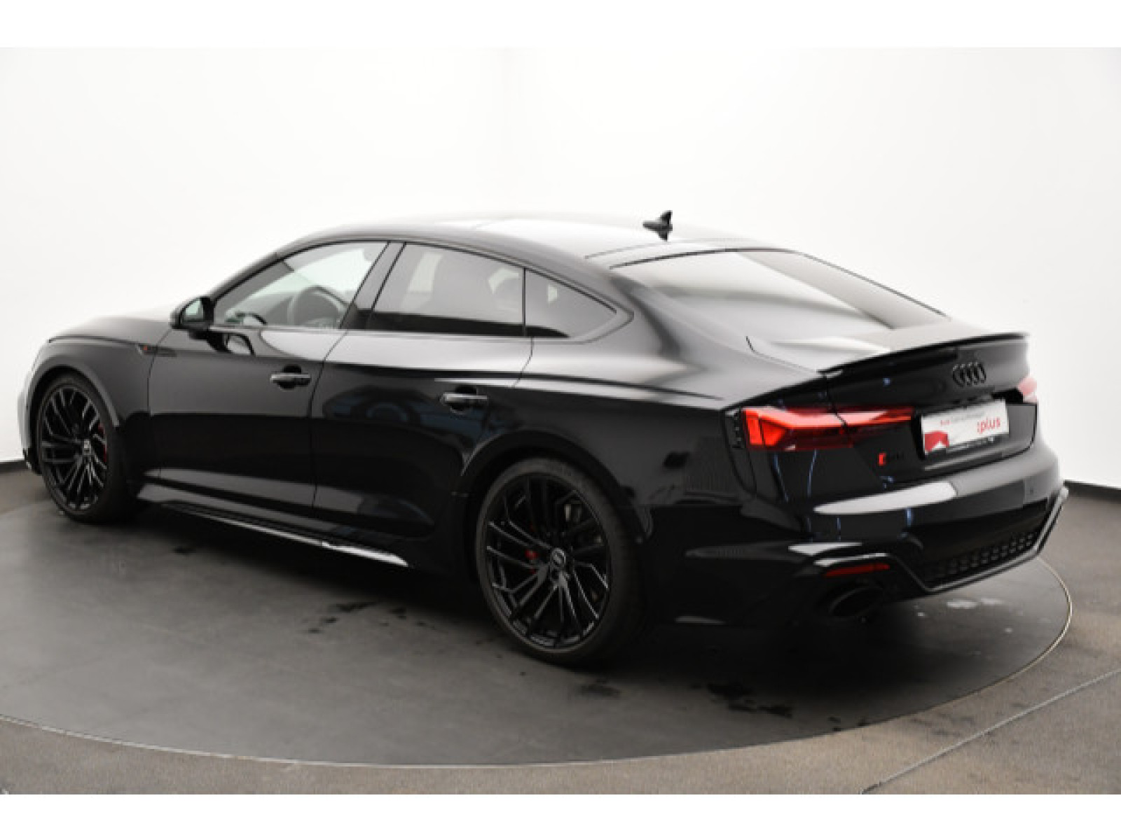 diagonalansicht-hinten-aussen