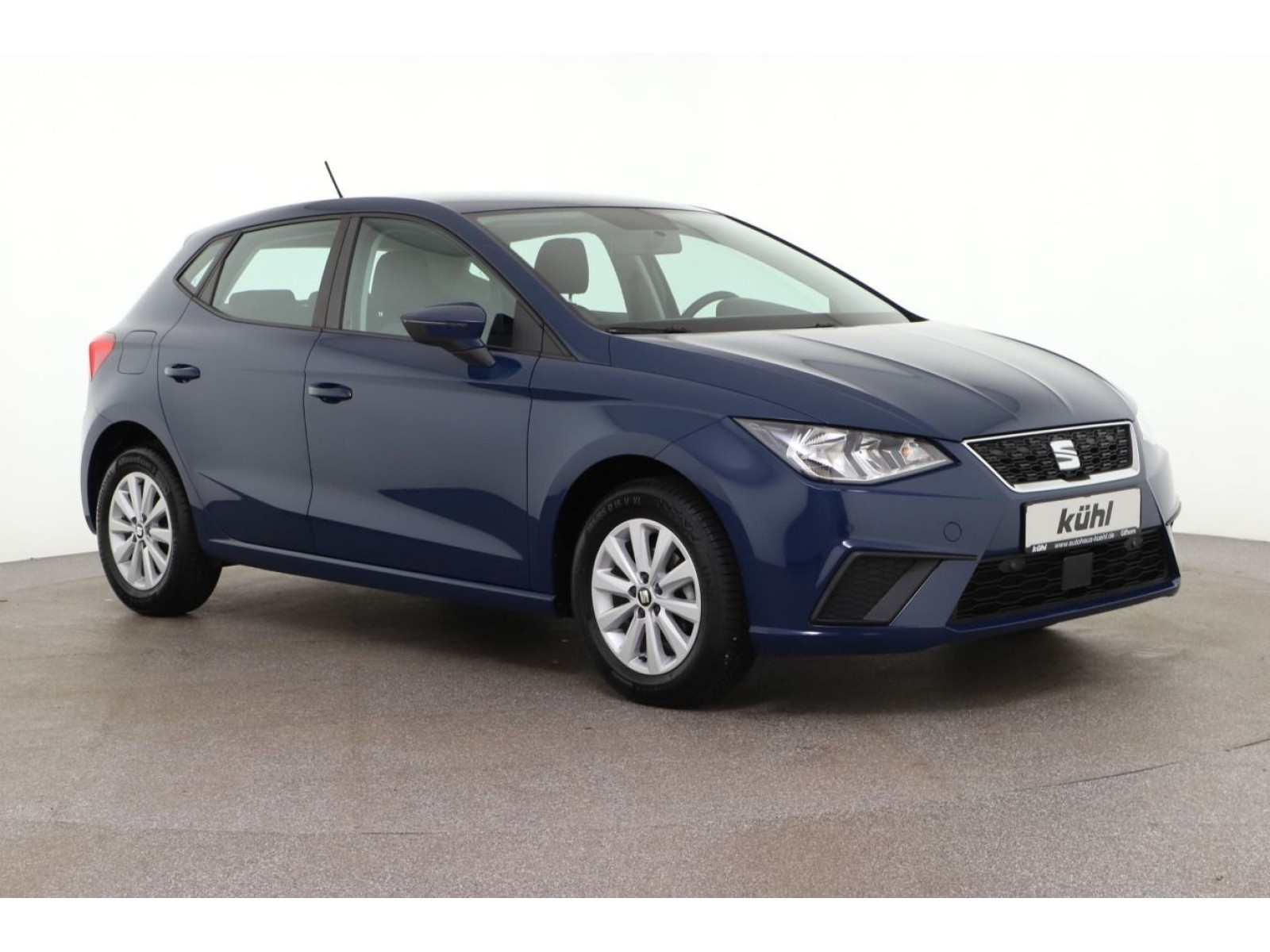 diagonal-frontansicht-aussen