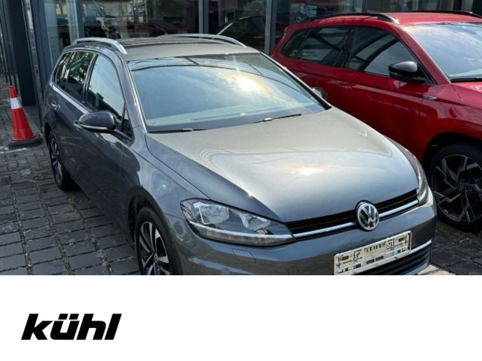 Volkswagen - Golf Variant_1