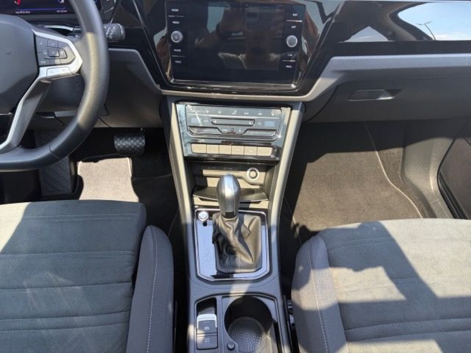Volkswagen - Touran_13