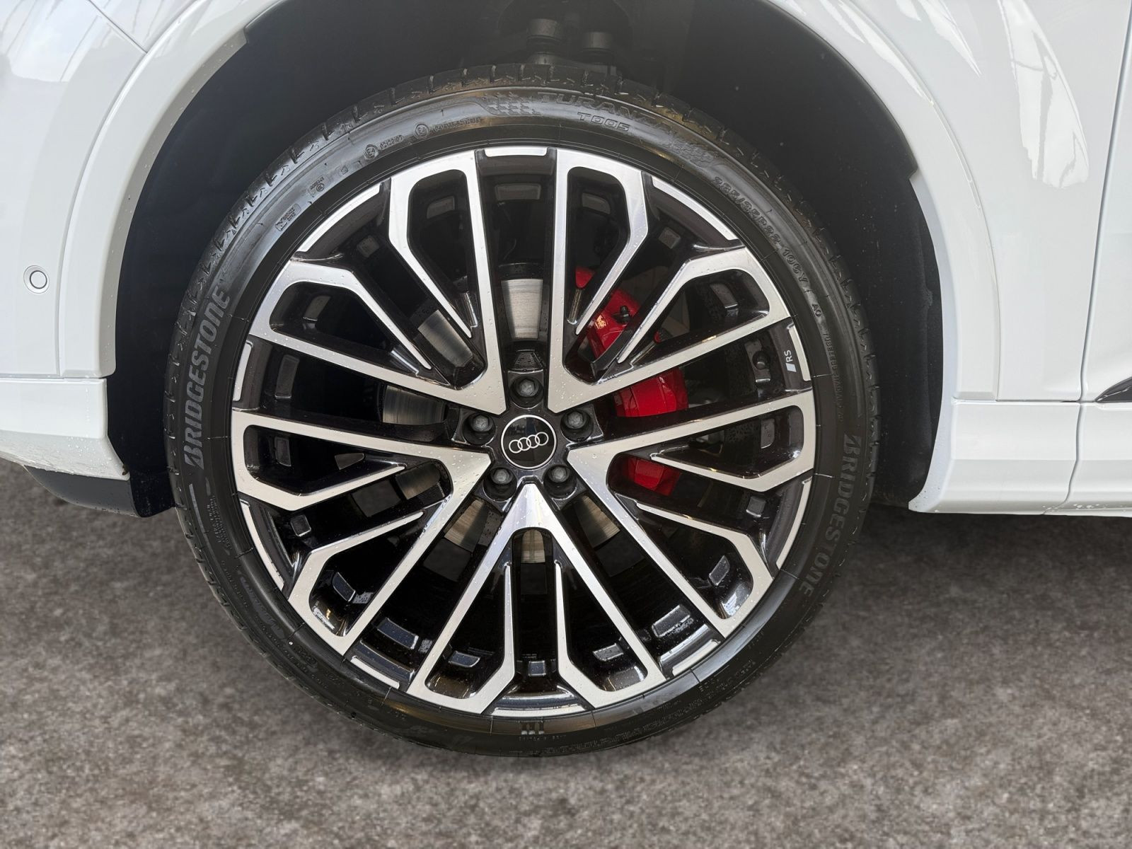 Audi - Q7_15