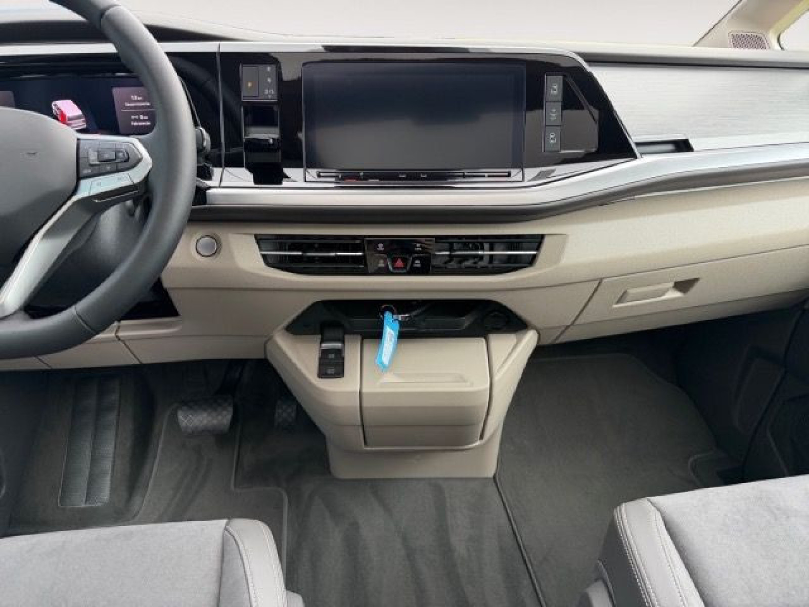 Volkswagen - T7 Multivan_12