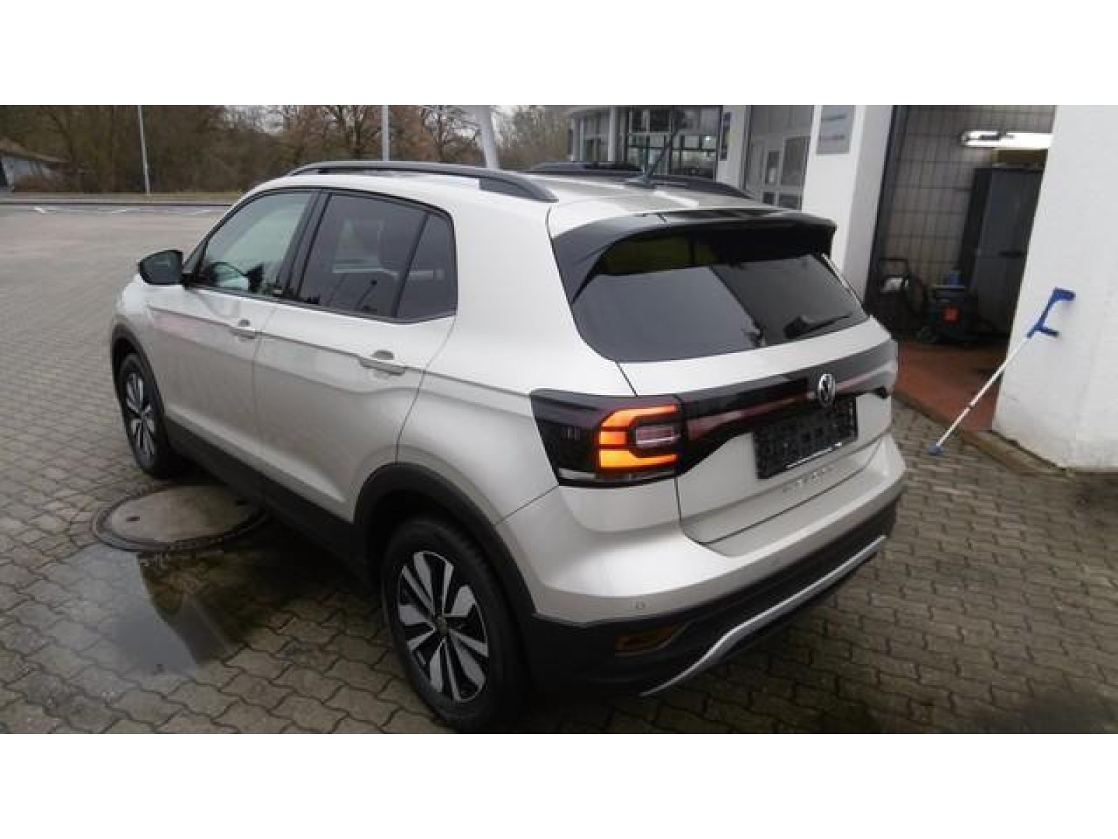 Volkswagen - T-Cross_5