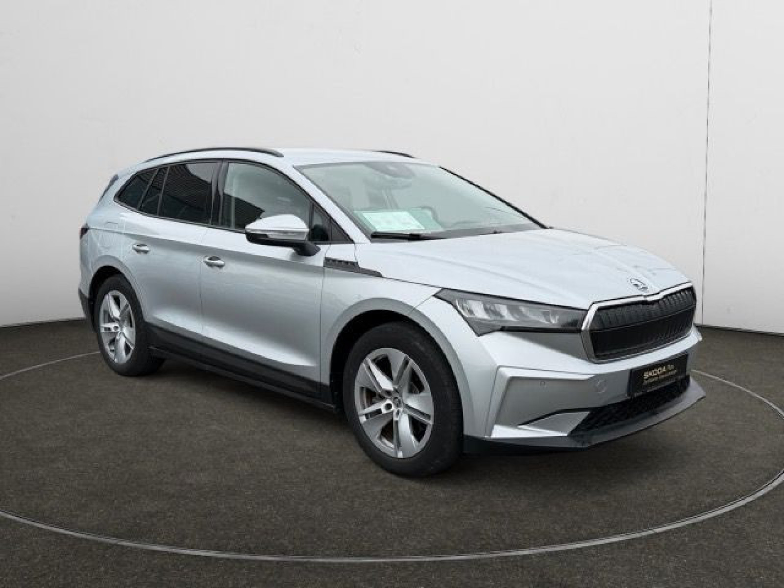 diagonal-frontansicht-aussen