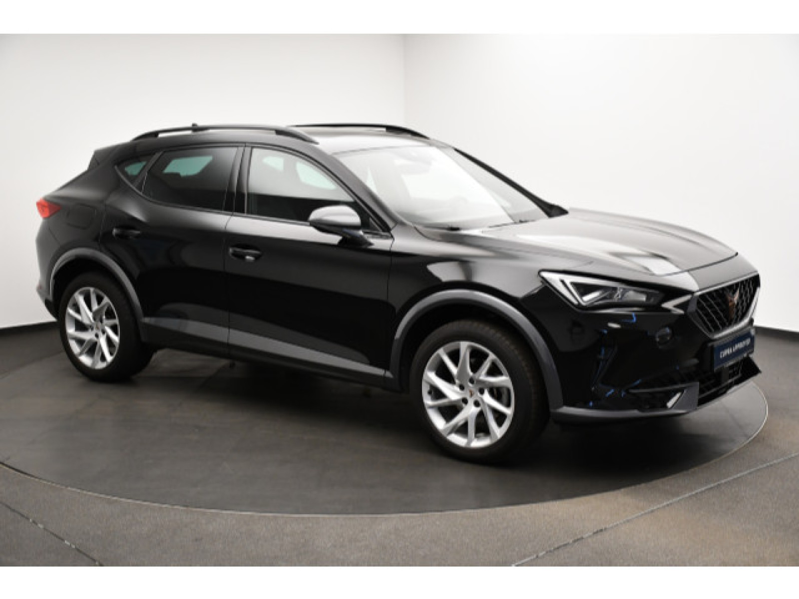 diagonal-frontansicht-aussen