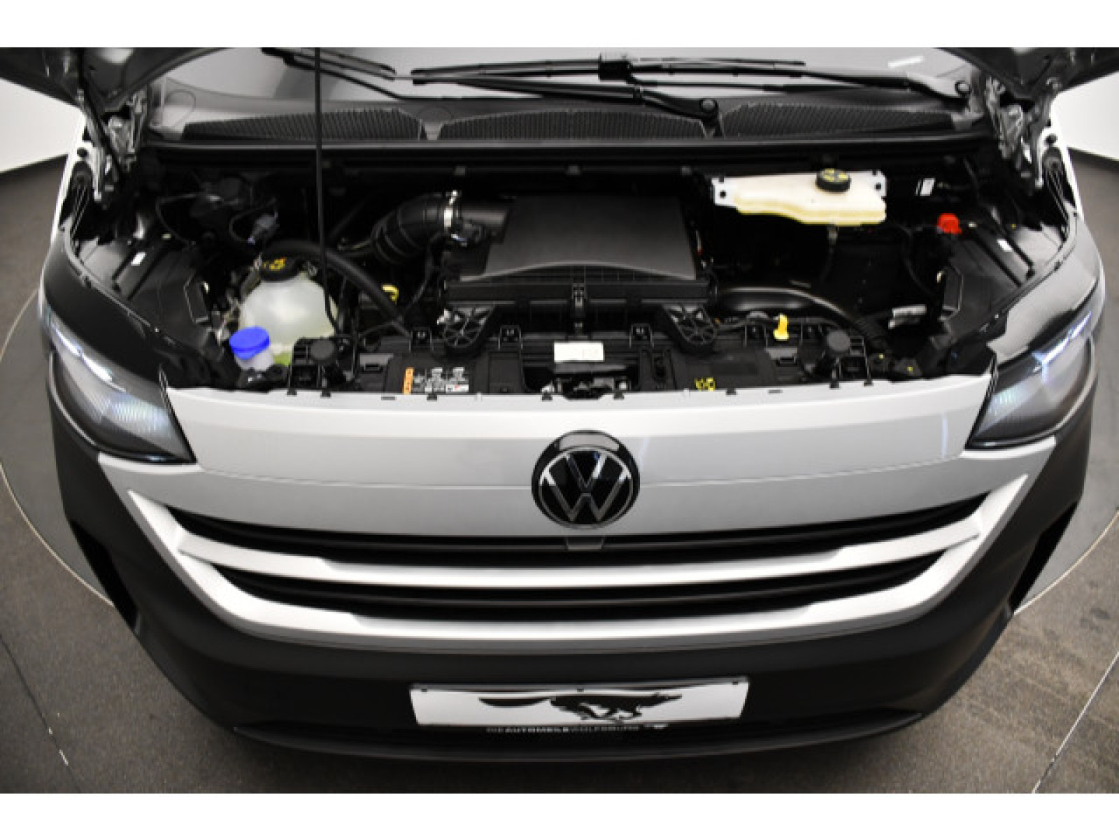 Volkswagen - New Transporter_15