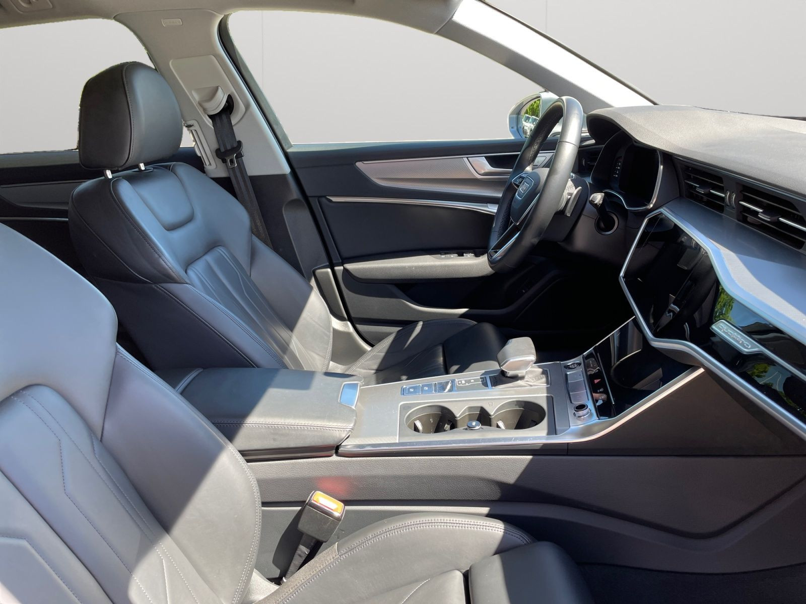 Audi - A6 Avant_15