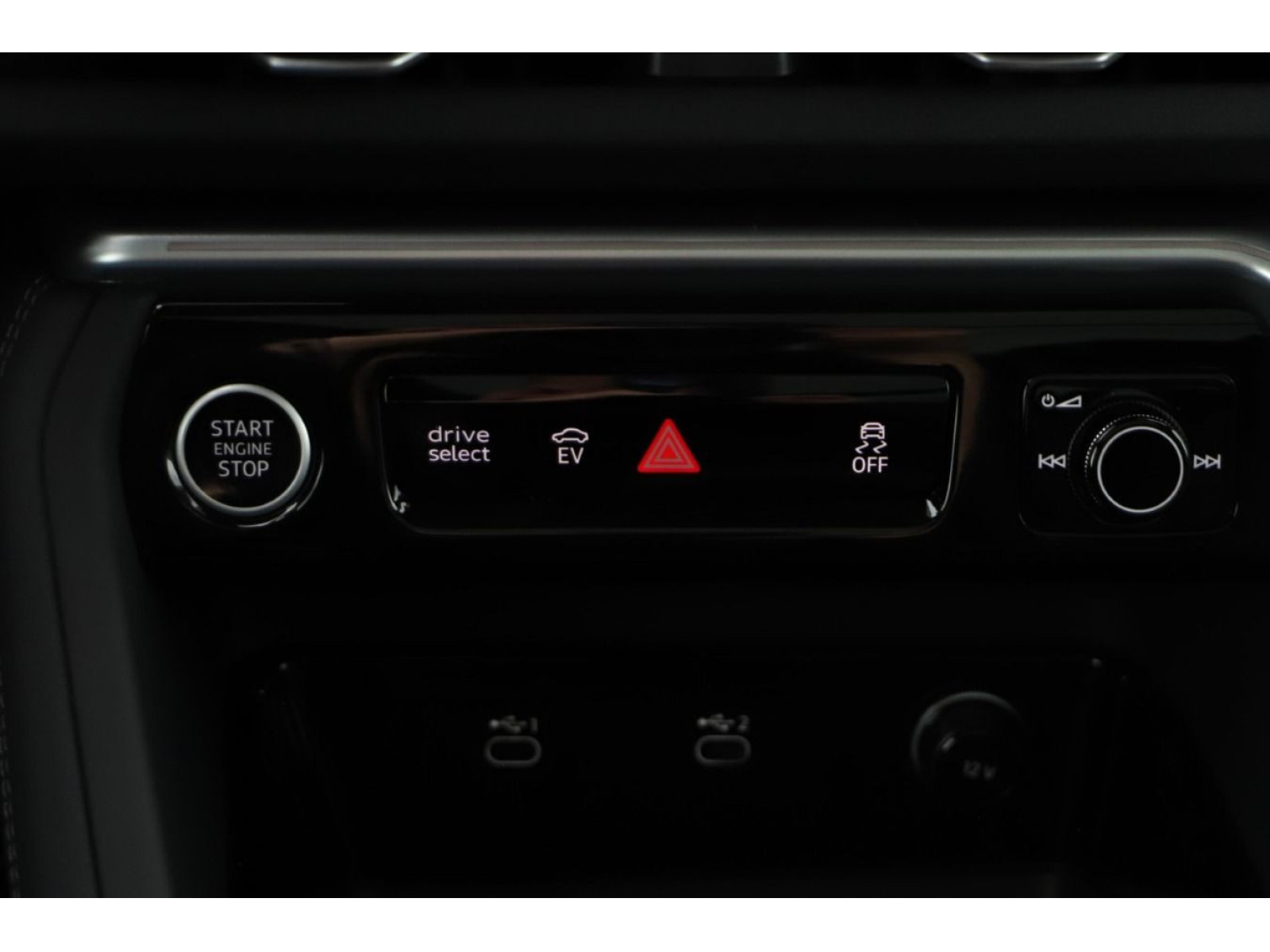 Audi - Q5_14 Audi - Q5_14