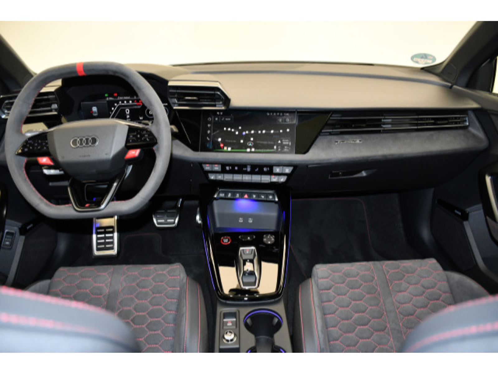 Audi - RS 3 Limousine_5