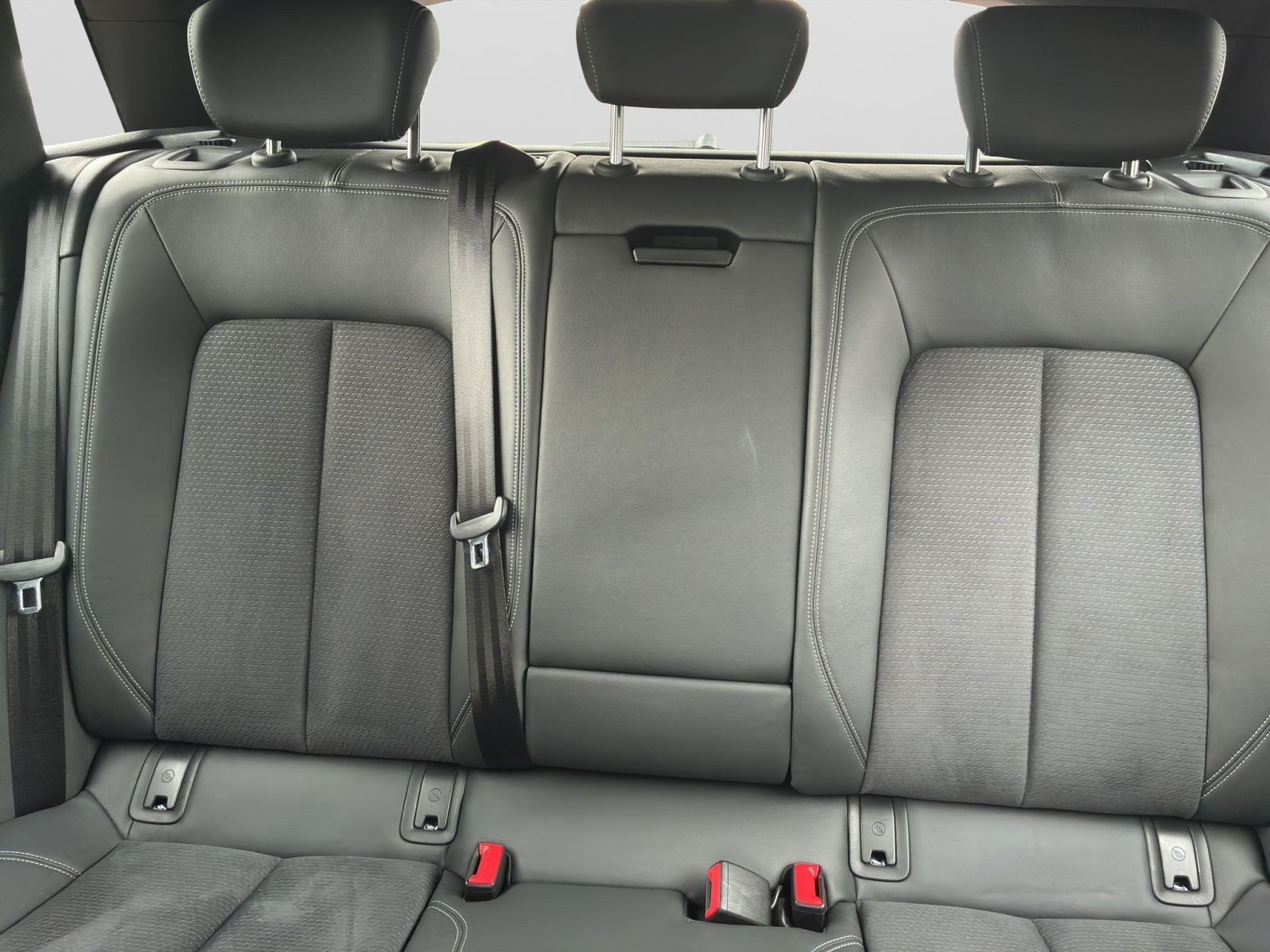 Audi - Q8 e-tron_13