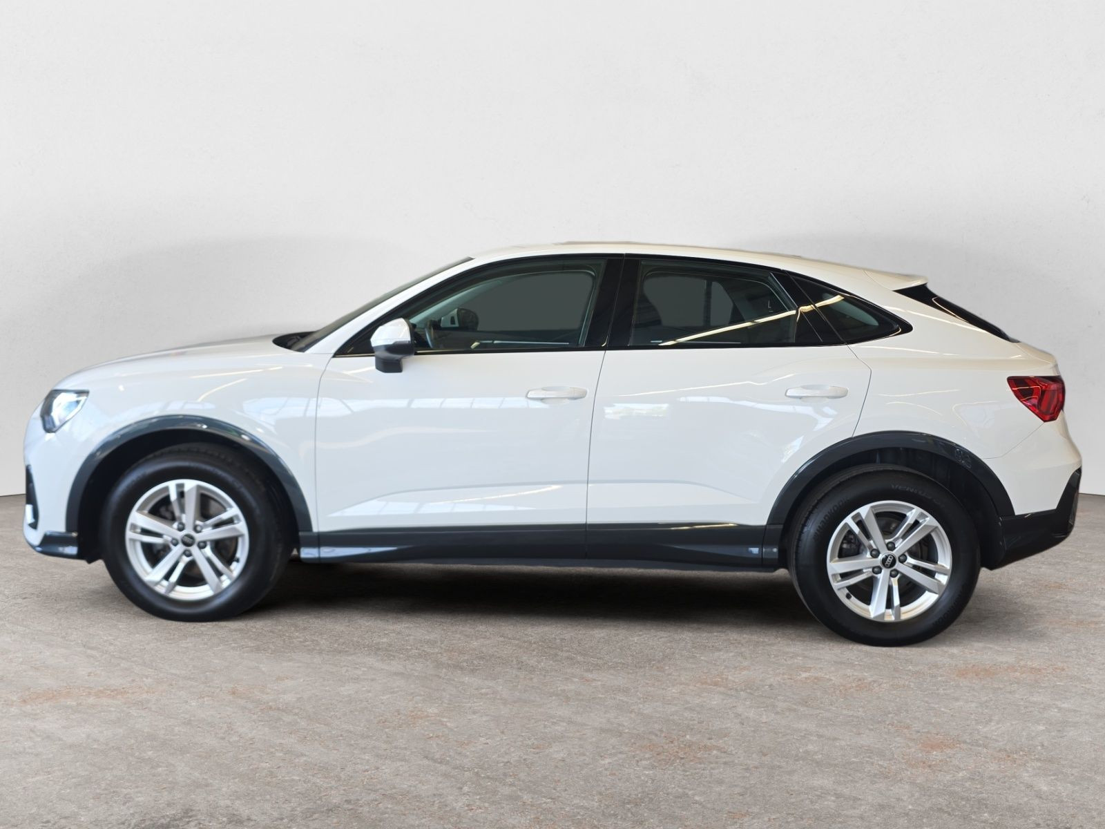 Audi - Q3 Sportback_3