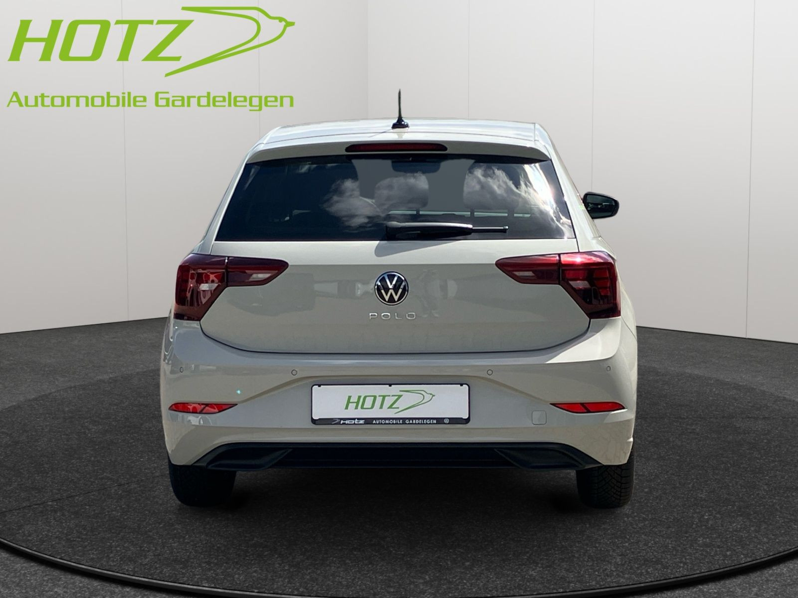 Volkswagen - Polo_5