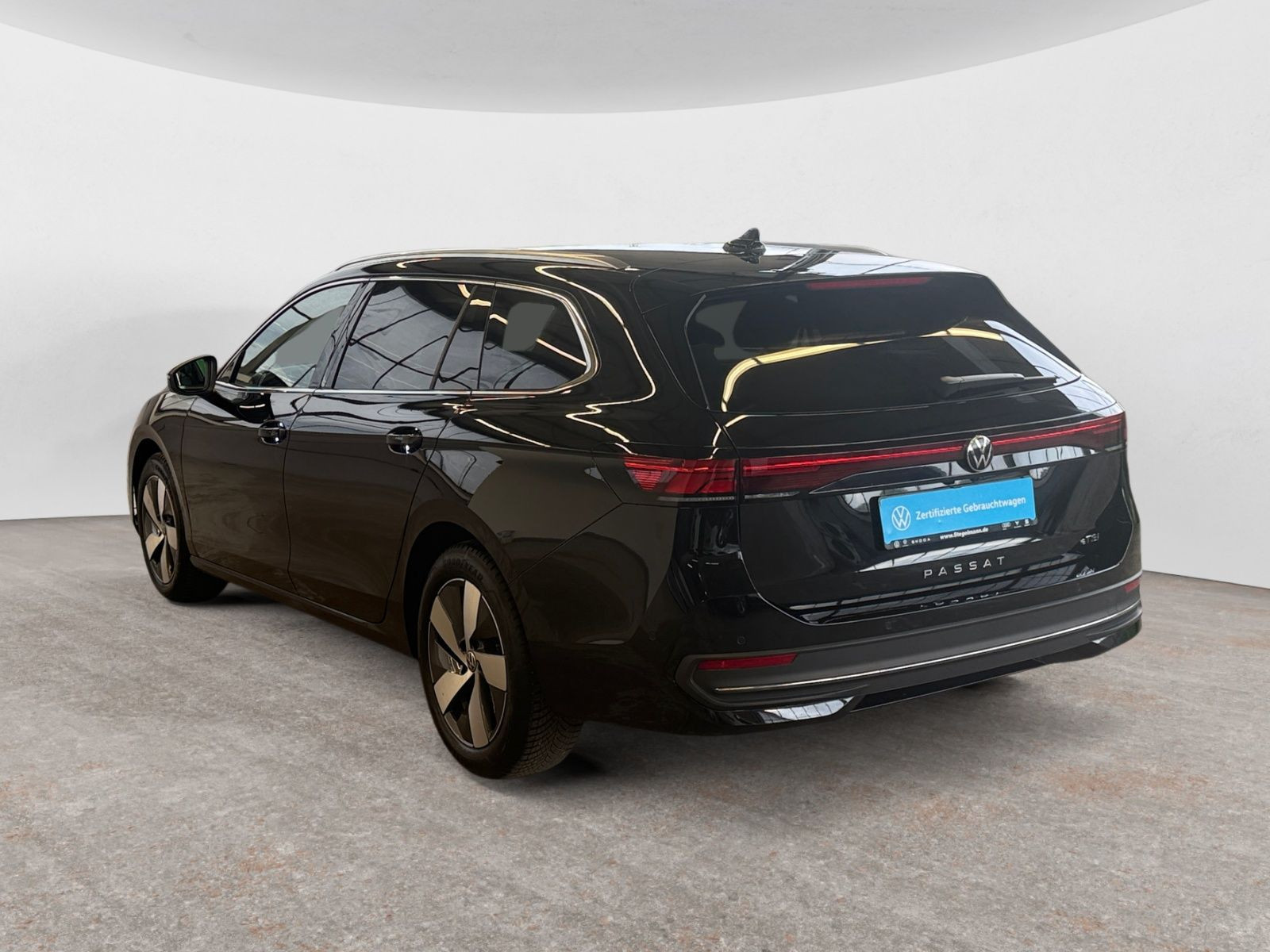 Volkswagen - Passat Variant_4