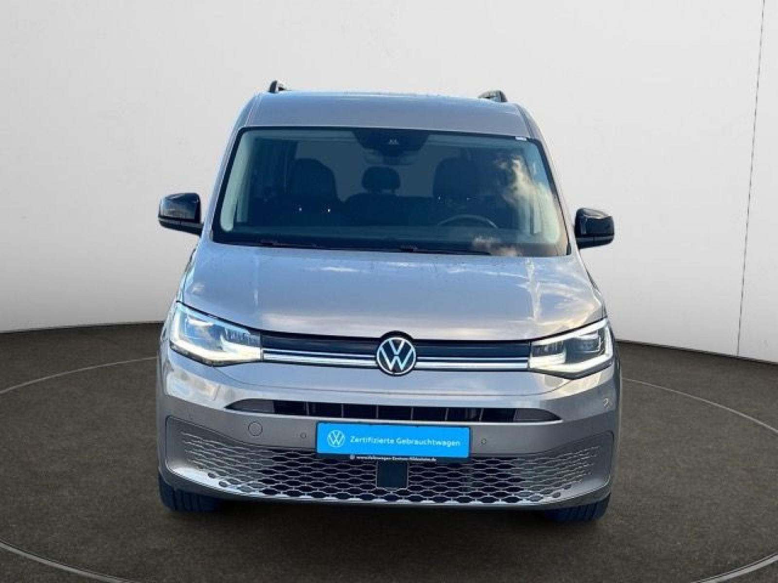 frontansicht-aussen frontansicht-aussen