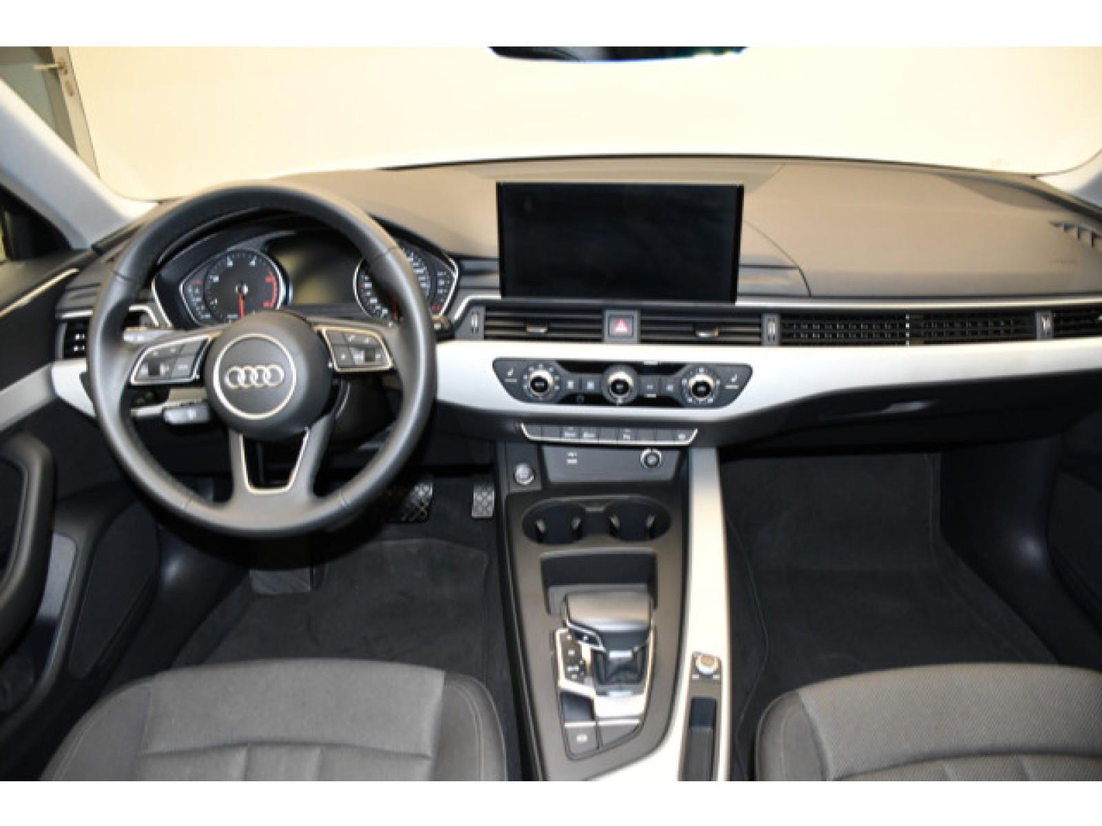 Audi - A4 Avant_4