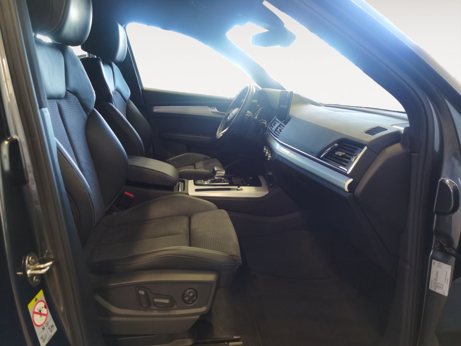 Audi - SQ5 Sportback_16