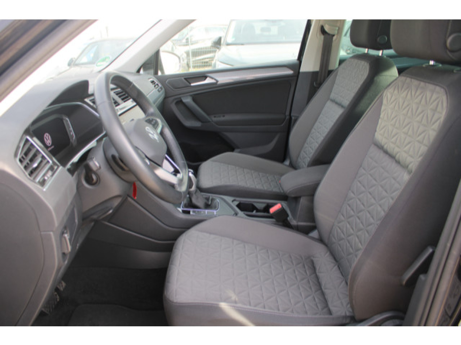 Volkswagen - Tiguan_3
