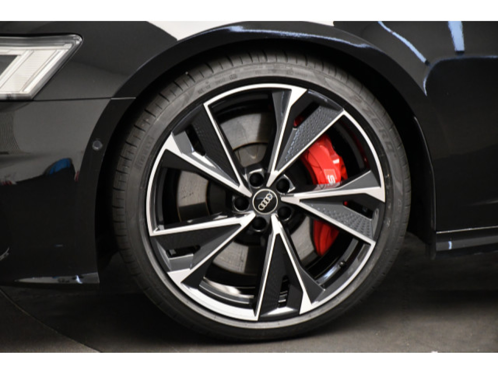 Audi - S6 Avant_16
