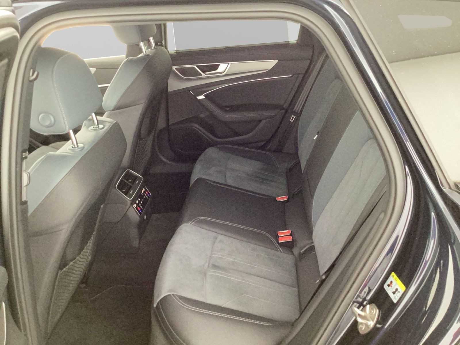 Audi - A6 allroad quattro_13