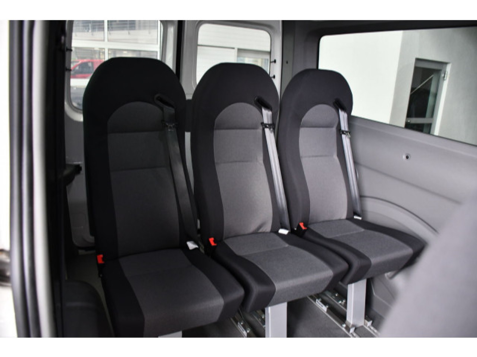 Volkswagen - Crafter_11