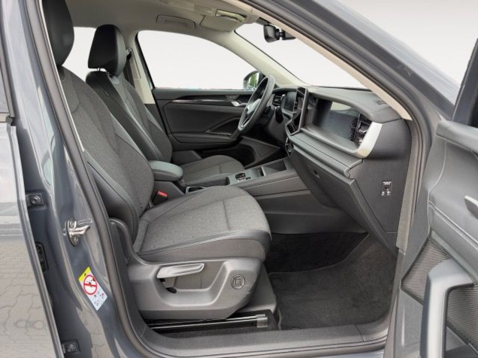 Volkswagen - Tayron_17