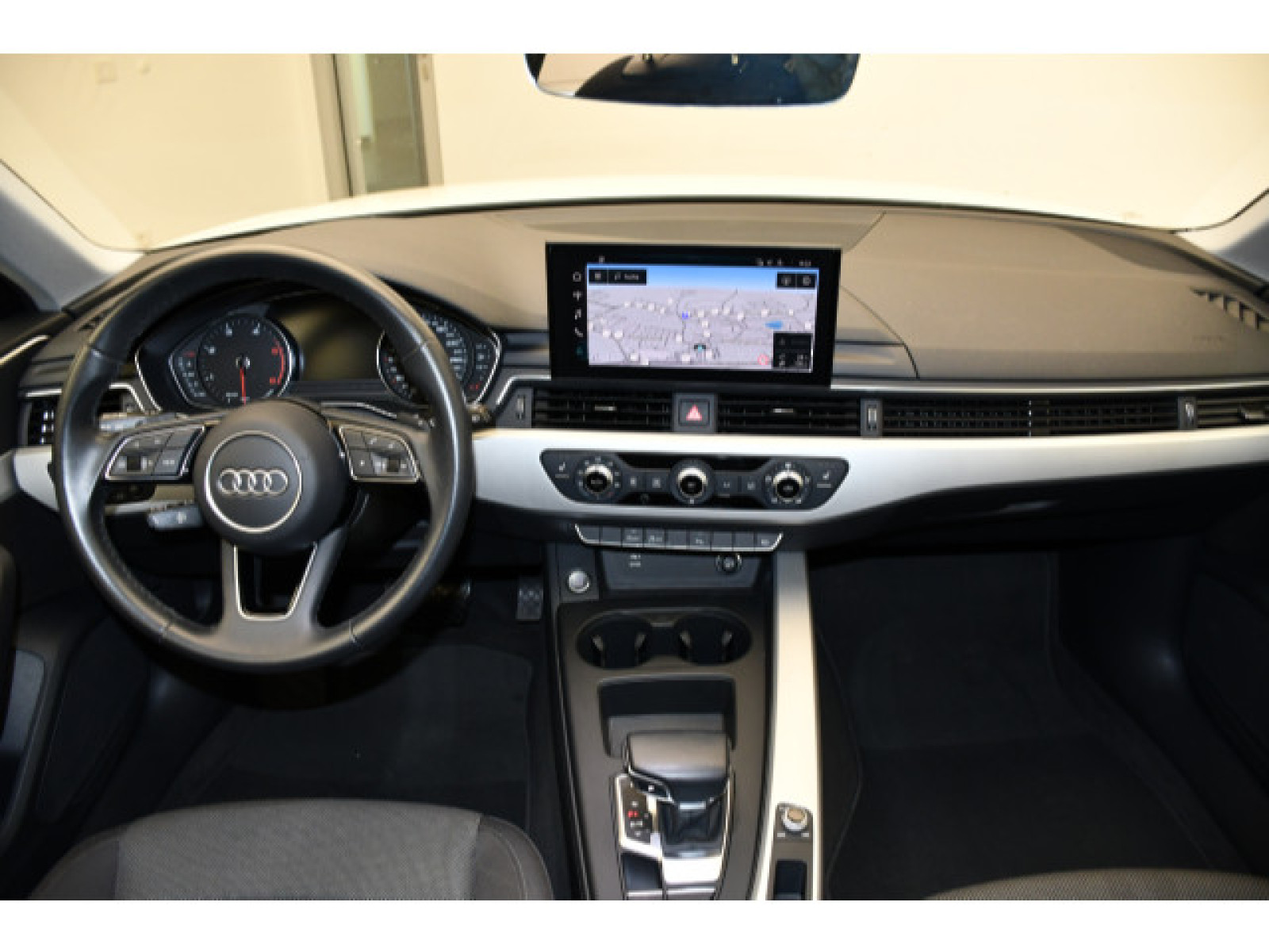 Audi - A4 Avant_4