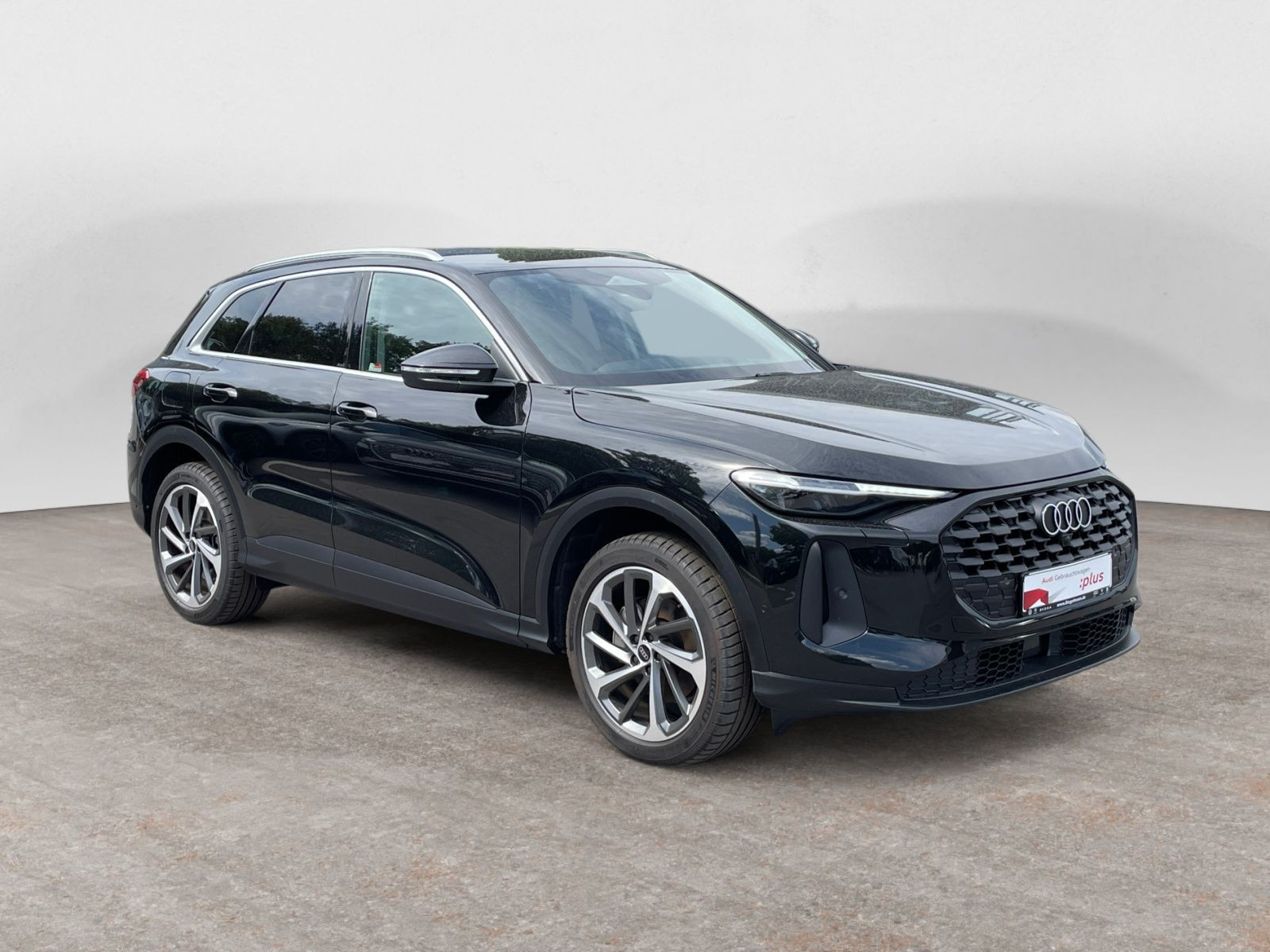 Audi - Q5_9
