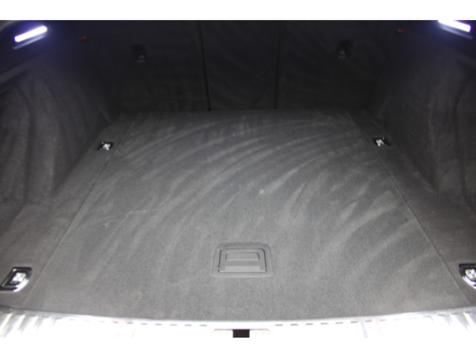 kofferraum-innen