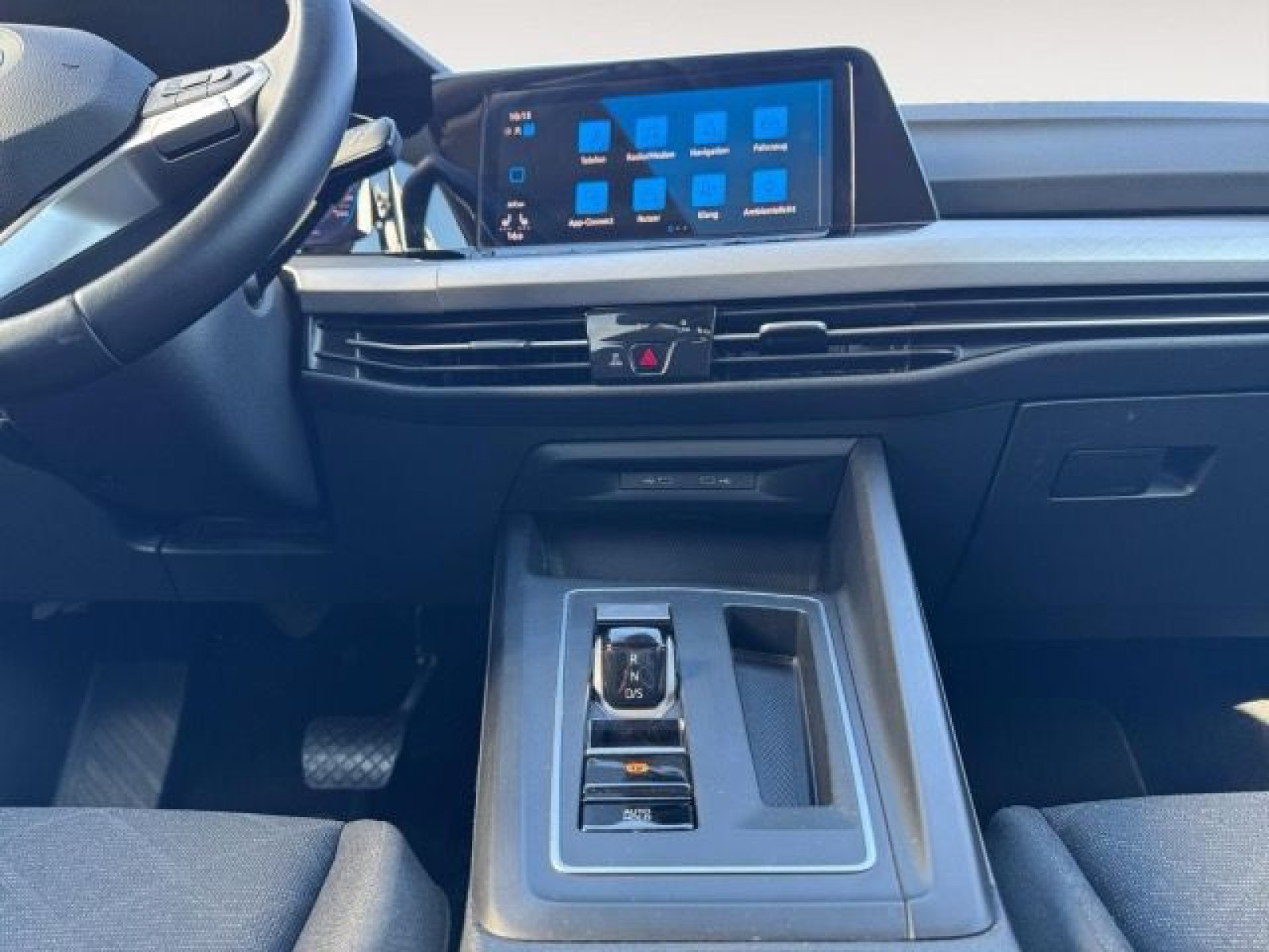 Volkswagen - Golf Variant_11
