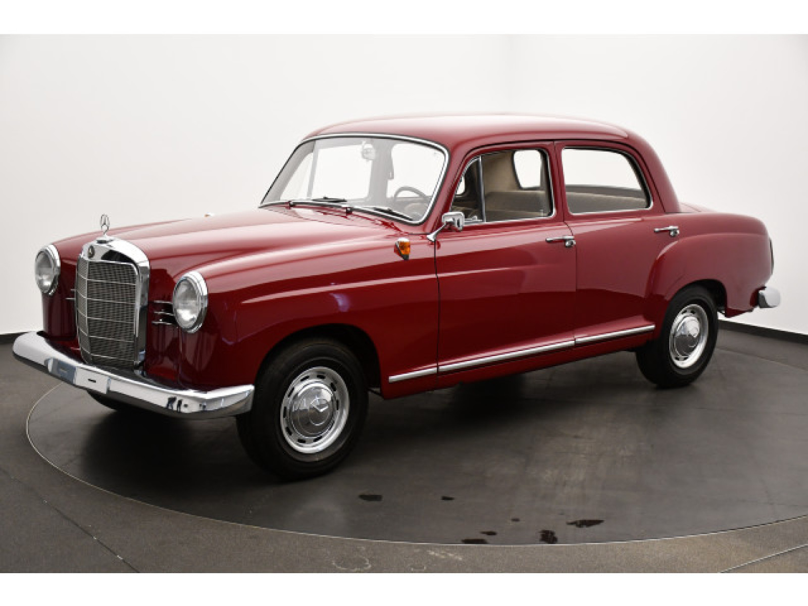 Mercedes-Benz - 190_1
