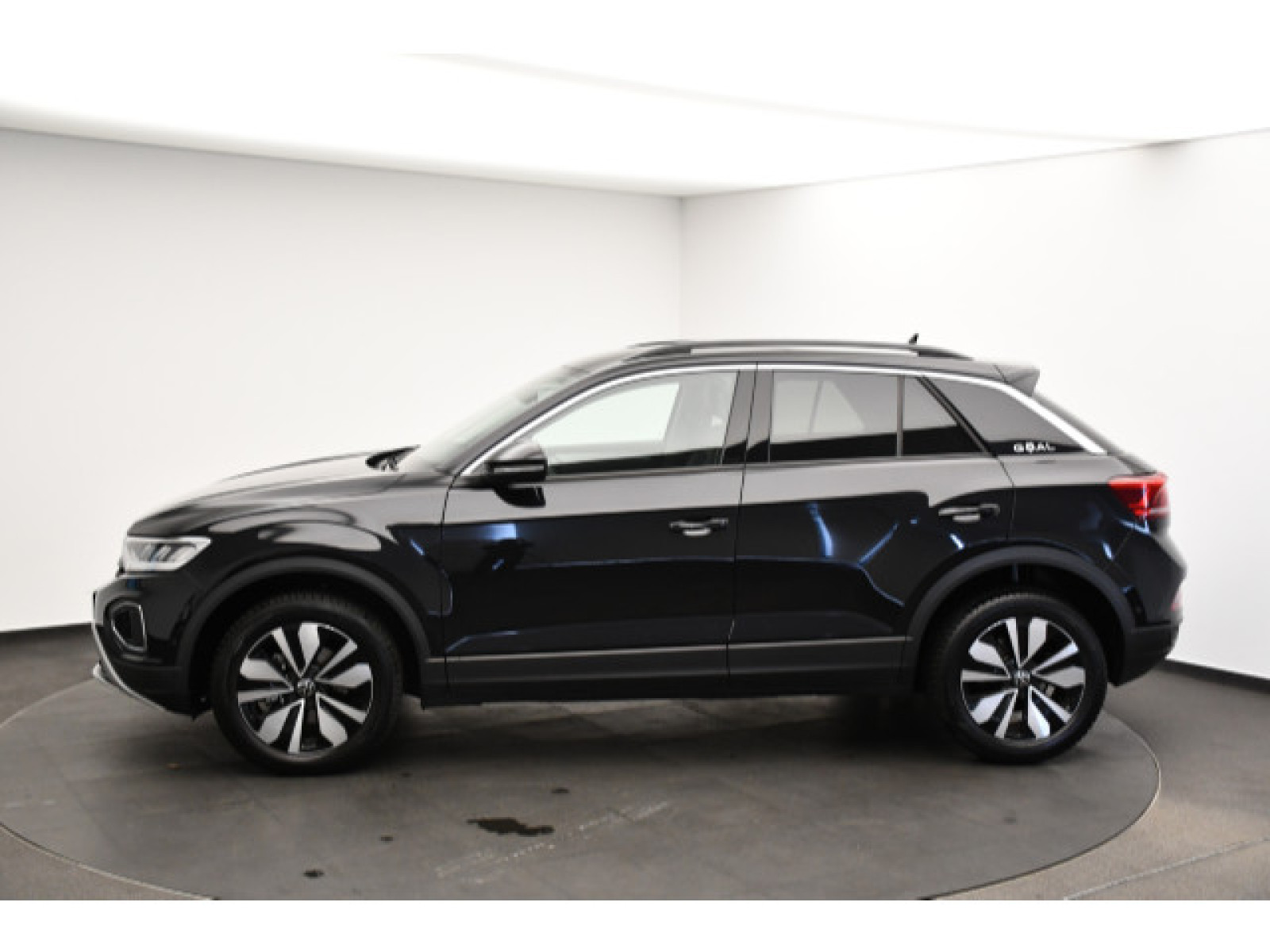 Volkswagen - T-Roc_16