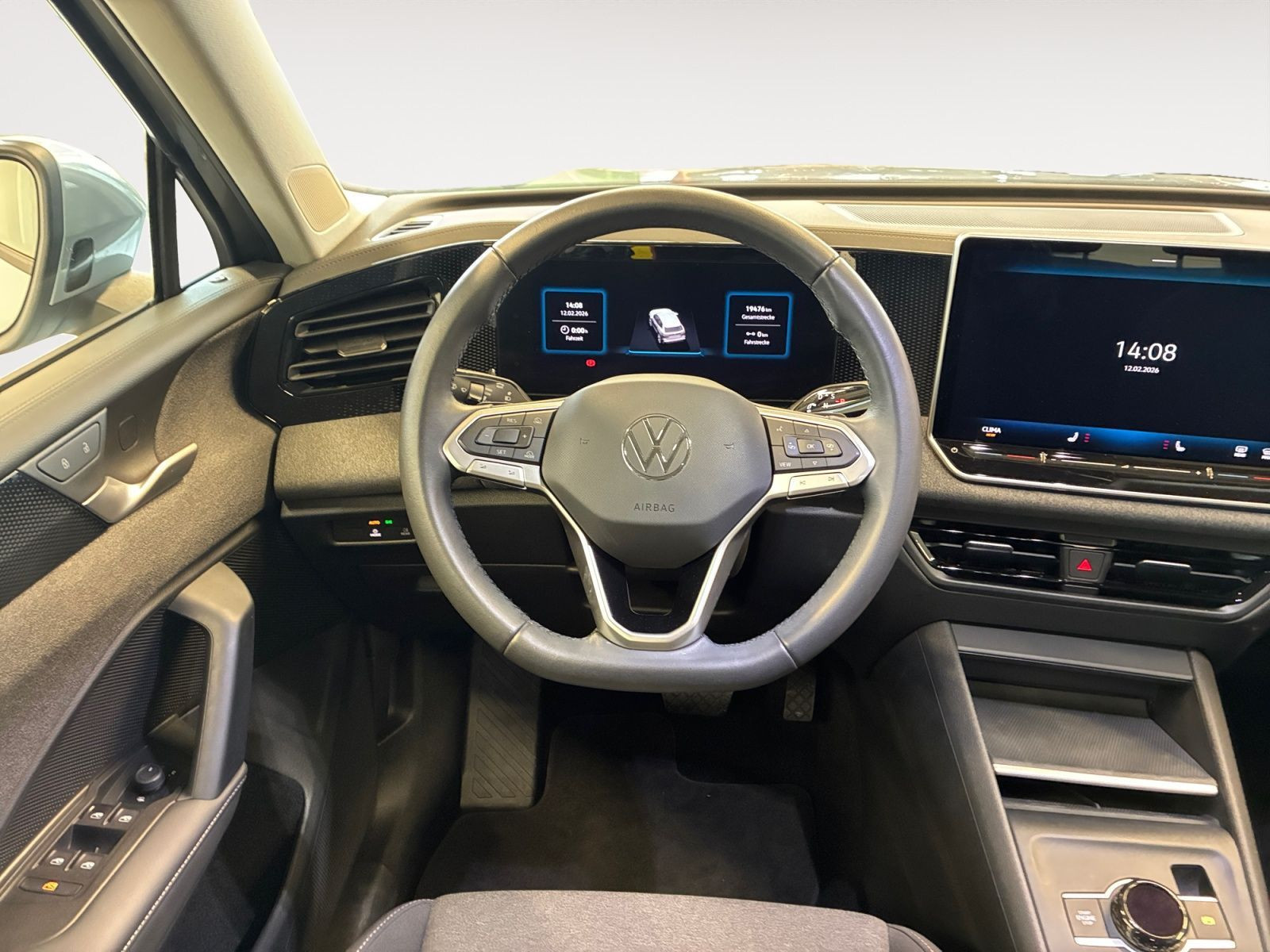 Volkswagen - Tiguan_13
