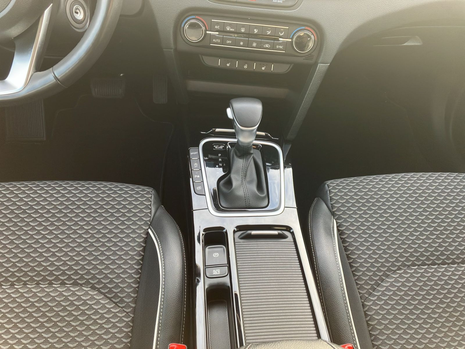 Kia - XCeed_14