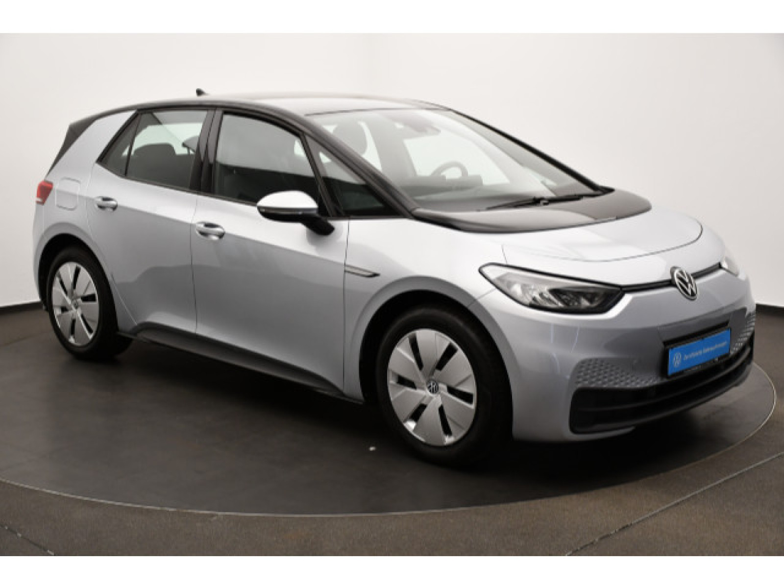 diagonal-frontansicht-aussen