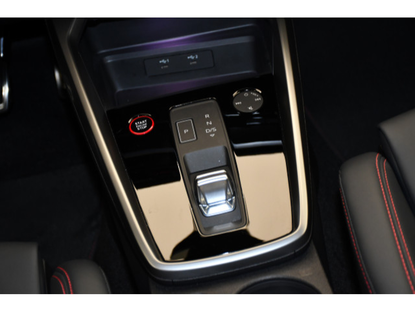 Audi - RS 3 Sportback_8