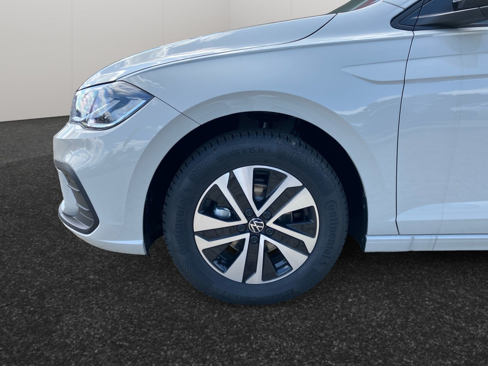 Volkswagen - Polo_15